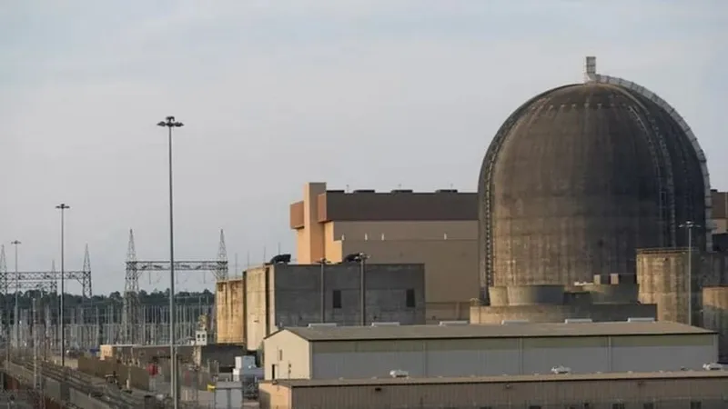 Lò phản ứng số 2 tại nhà máy điện hạt nhân Vogtle ở Waynesboro, bang Georgia (Mỹ). Ảnh: Reuters/TTXVN