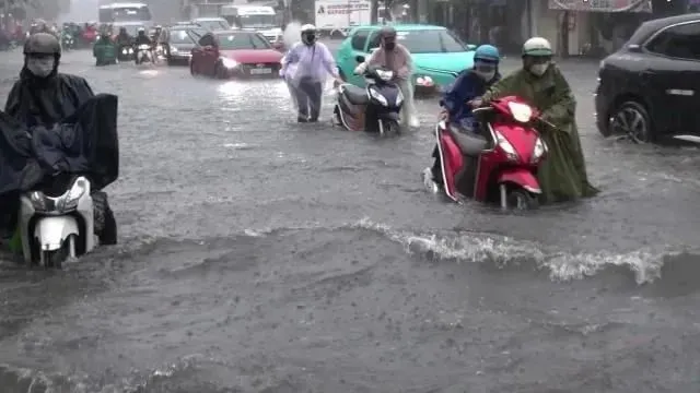 Dự báo hướng đi của áp thấp nhiệt đới, mô hình chiều 10-6. Nguồn: Trung tâm Dự báo khí tượng - thủy văn quốc gia