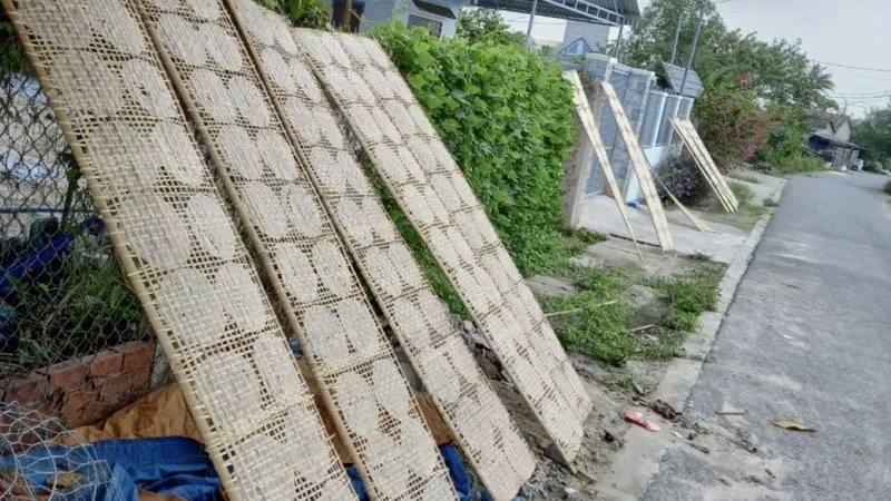 Bánh tráng An Ngãi và bánh hỏi An Nhứt là di sản văn hóa quốc gia