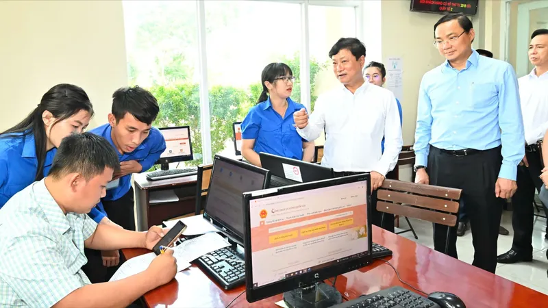 Chủ tịch HĐND TPHCM Võ Văn Minh: Tập trung xây dựng quy chế làm việc, nâng cao chất lượng phục vụ người dân