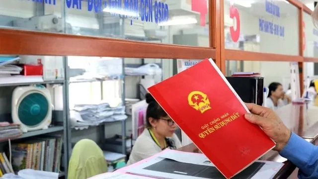 Thủ tướng tiếp tục đôn đốc việc thực hiện sắp xếp tổ chức bộ máy và đơn vị hành chính.