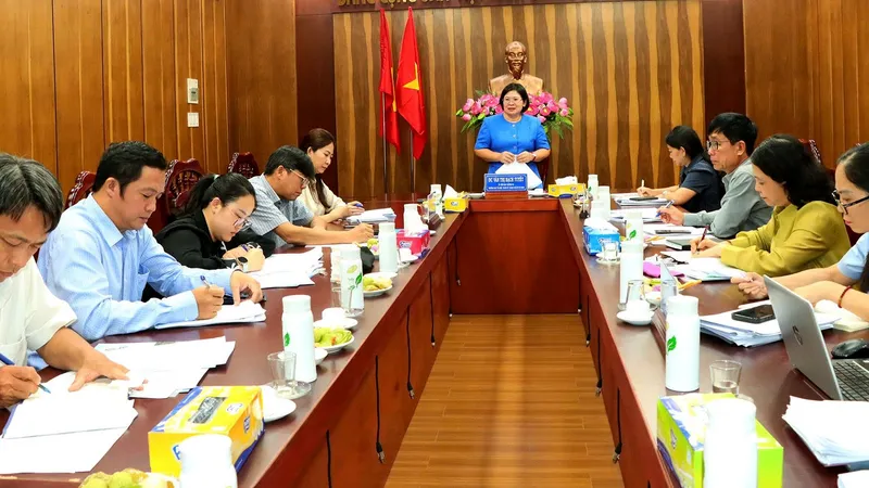 Quảng cảnh buổi làm việc. Ảnh: VÂN ANH