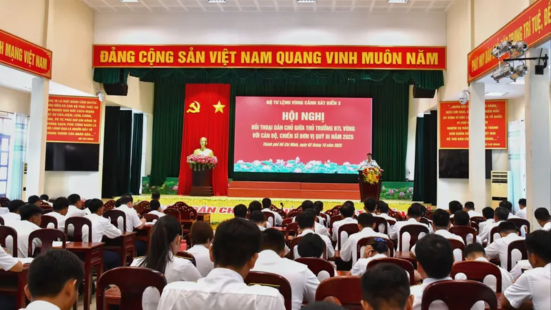 Quang cảnh hội nghị