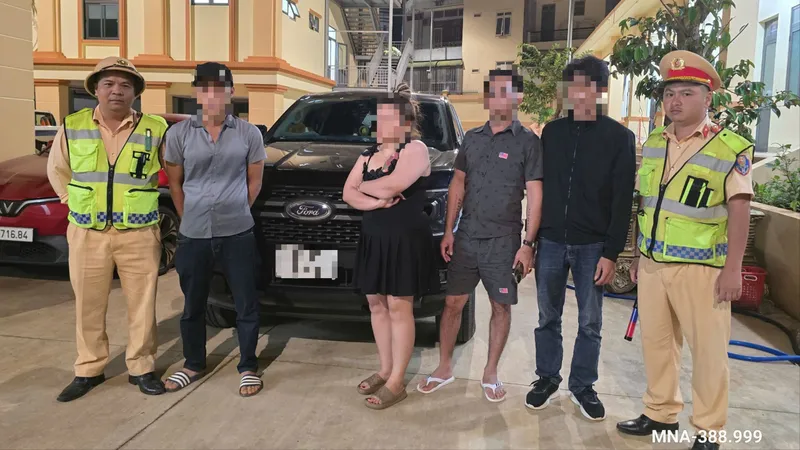 Đắk Lắk: Va quẹt giao thông, tài xế hùng hổ đánh người