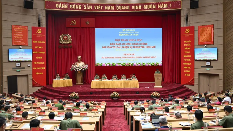 Toàn cảnh hội thảo