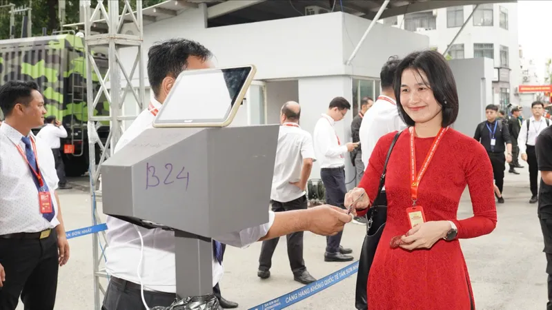 Rộn ràng không khí trước Đại hội đại biểu Đảng bộ TPHCM lần thứ I, nhiệm kỳ 2025-2030