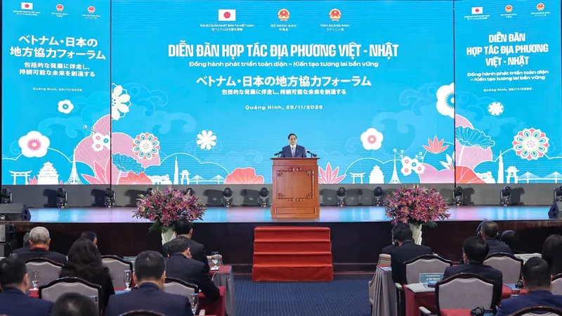 Thủ tướng Phạm Minh Chính phát biểu tại Diễn đàn Hợp tác địa phương Việt Nam - Nhật Bản lần thứ nhất. Ảnh: VIẾT CHUNG