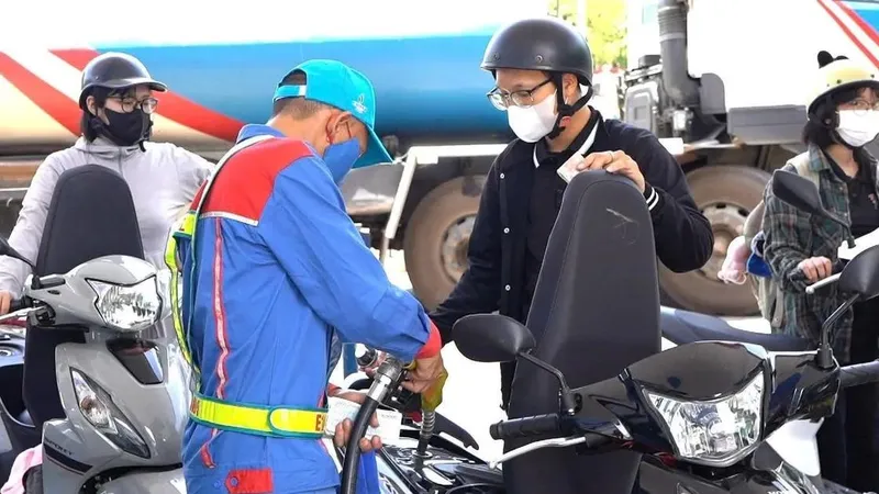 Bộ Công thương yêu cầu bảo đảm nguồn cung xăng dầu nội địa