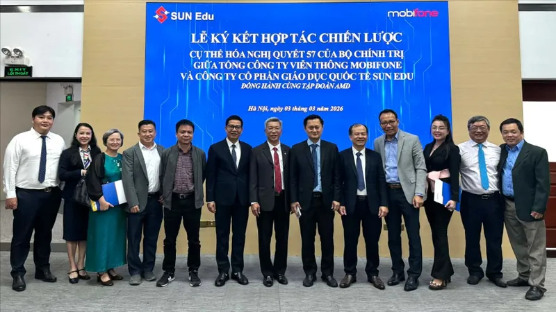 MobiFone bắt tay Sun Edu đào tạo nhân lực AI, bán dẫn