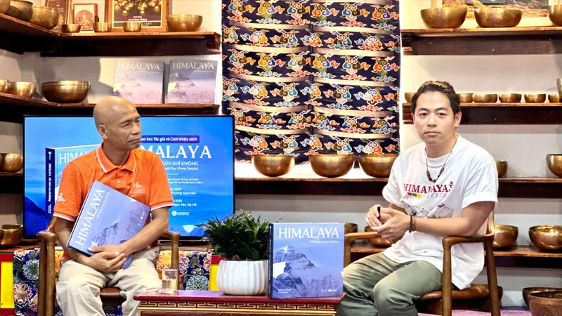 Ra mắt sách ảnh về Himalaya