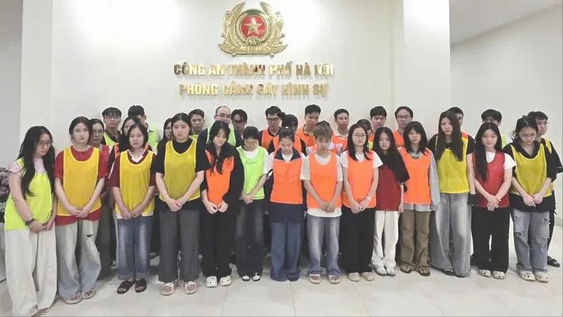 Bắt nhóm núp bóng công ty công nghệ tiếp tay cho trang cờ bạc