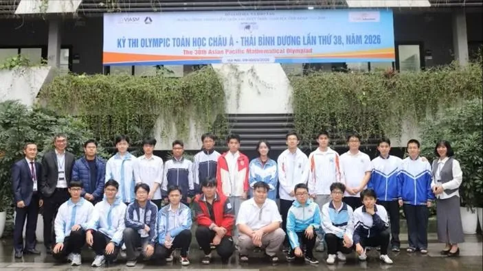 Đội tuyển Việt Nam tham dự Olympic toán châu Á Thái Bình Dương. Ảnh: MINH THU
