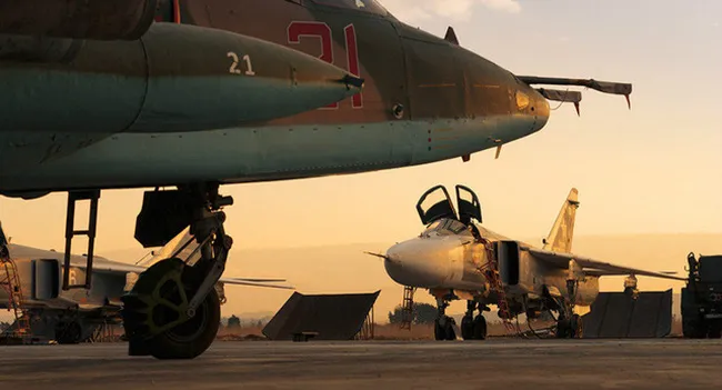 Máy bay Nga tại căn cứ Hmeimim ở Syria. Ảnh: Sputnik