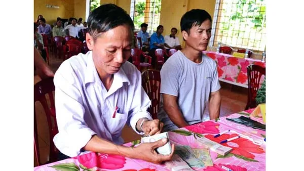 Người dân vùng biển Quảng Trị nhận tiền đền bù sự cố môi trường biển lần 1, đợt 1