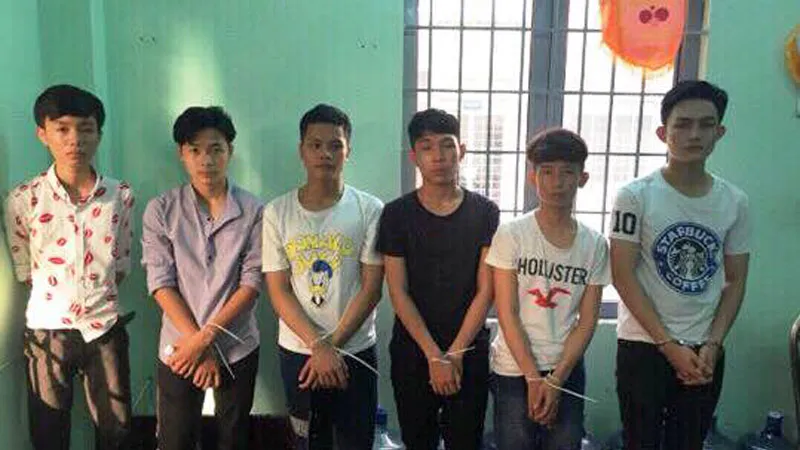 Nhóm đối tượng tại cơ quan Công an.