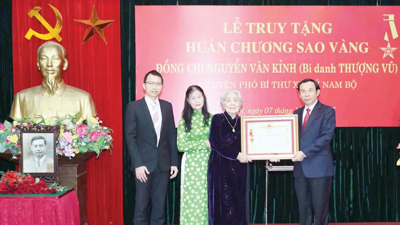 Truy tặng Huân chương Sao Vàng cho đồng chí Nguyễn Văn Kỉnh