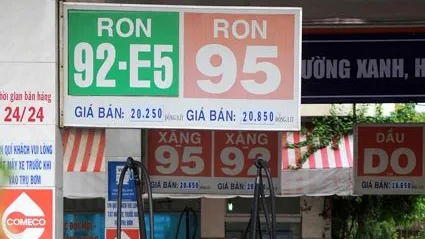 Kiến nghị giảm giá xăng RON92 E5