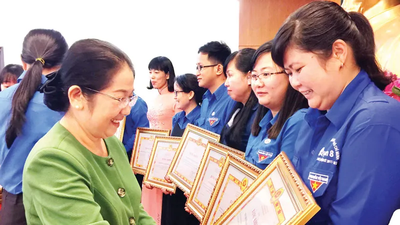 Dành cho trẻ những điều tốt nhất