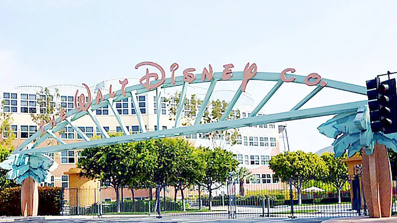 Walt Disney thưởng lớn cho nhân viên
