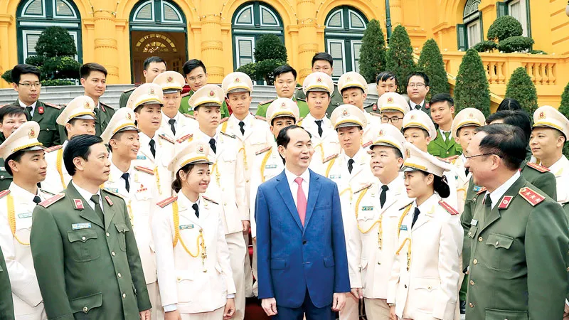 Chủ tịch nước Trần Đại Quang gặp mặt đoàn viên thanh niên tiêu biểu Công an nhân dân