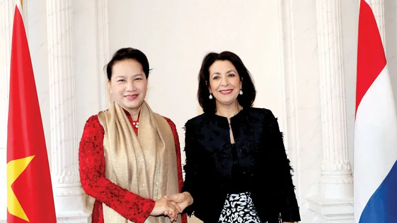 Chủ tịch Hạ viện Hà Lan Khadija Arib đón Chủ tịch Quốc hội Nguyễn Thị Kim Ngân