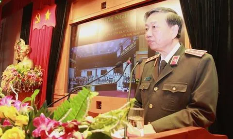 Quyết liệt đấu tranh, trấn áp, truy nã tội phạm