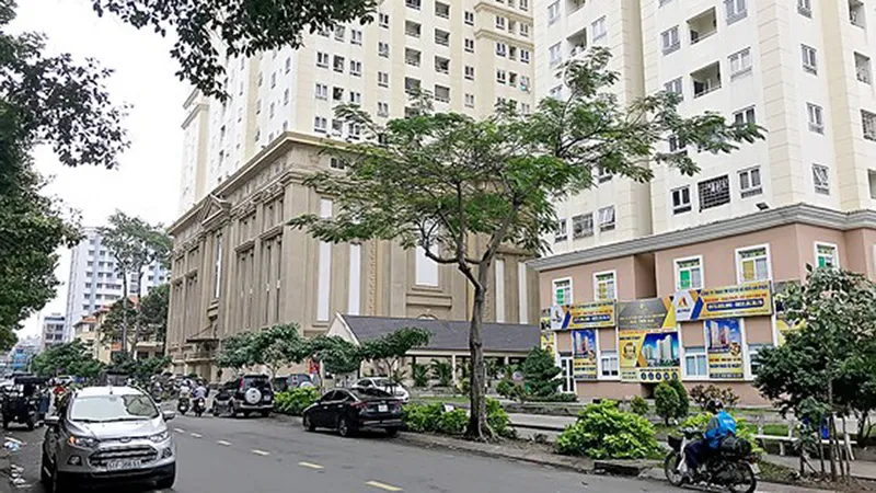  Chung cư Vĩnh Viễn - Tân Phước (quận 11) được xây dựng mới sau khi tháo dỡ chung cư cũ. Ảnh: LƯƠNG THIỆN
