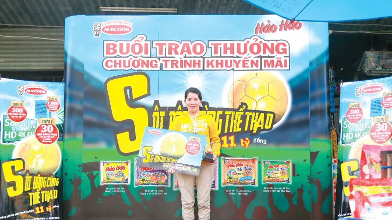 Trúng Quả bóng vàng hơn 110 triệu đồng cùng Hảo Hảo