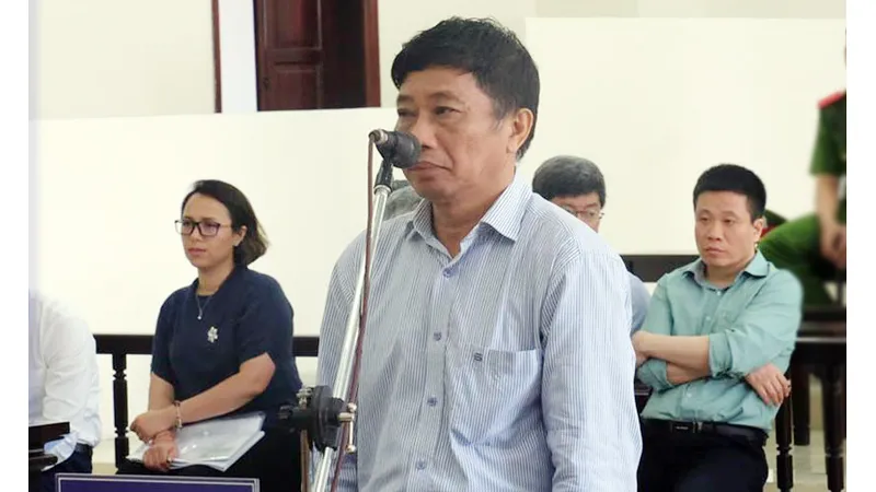 Phúc thẩm vụ án gây thiệt hại 800 tỷ đồng ở PVN: Nguyên kế toán trưởng PVN chỉ thừa nhận “ăn” 20 tỷ 