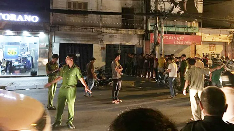 Công an phong tỏa khám nghiệm hiện trường vụ 3 hiệp sĩ bị đâm