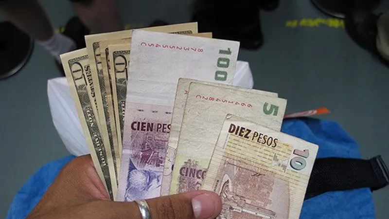 Đồng peso Argentina. (Nguồn: buenostours.com)