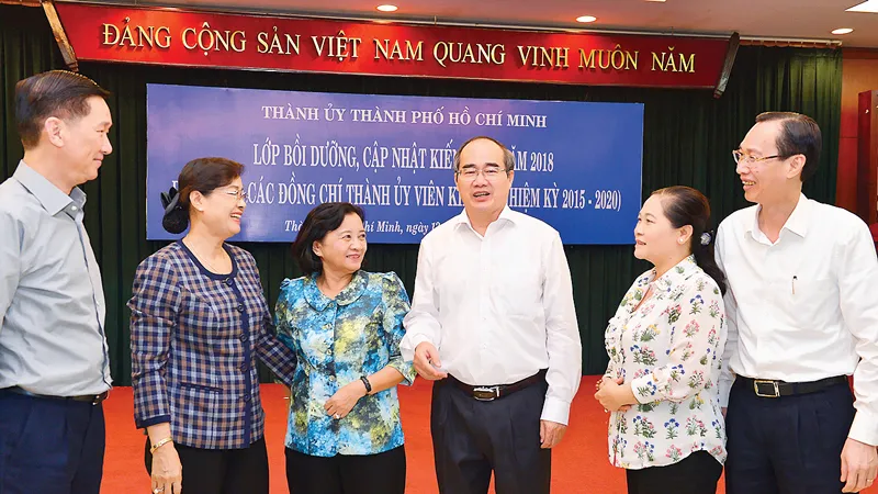 Thực hiện có hiệu quả các chương trình đột phá của TPHCM