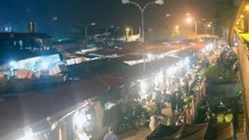 Khởi tố điều tra vụ án cưỡng đoạt tài sản ở chợ Long Biên
