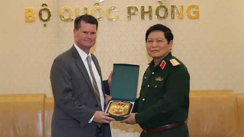Việt Nam và Hoa Kỳ đối thoại chính sách quốc phòng