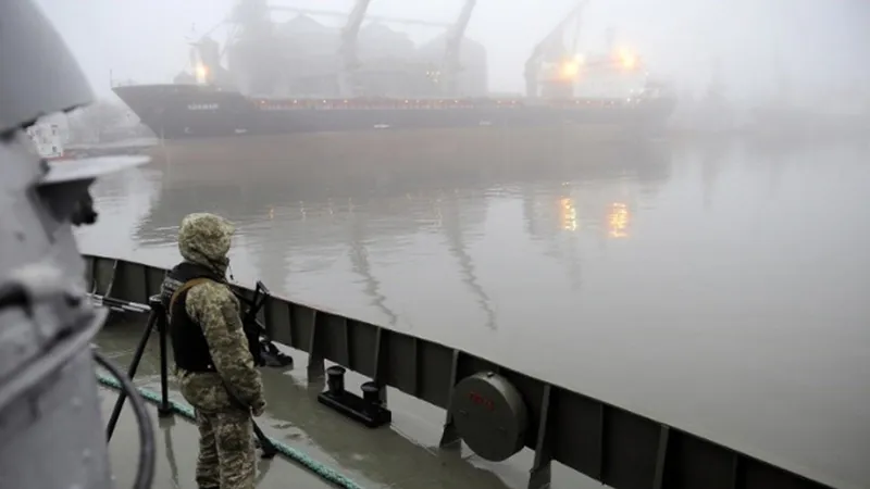 Nga bác tin phong tỏa các cảng của Ukraine trên biển Azov