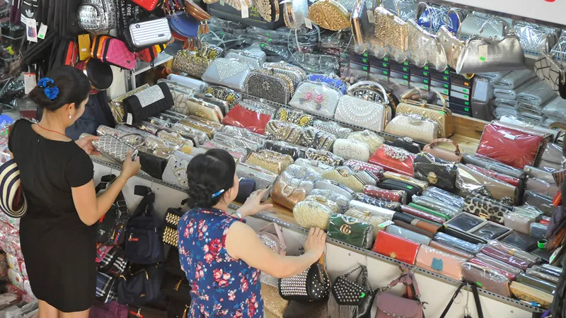 Nghịch lý trong xử lý hàng giả