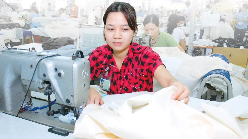 Doanh thu dệt may cao nhưng lợi nhuận thấp