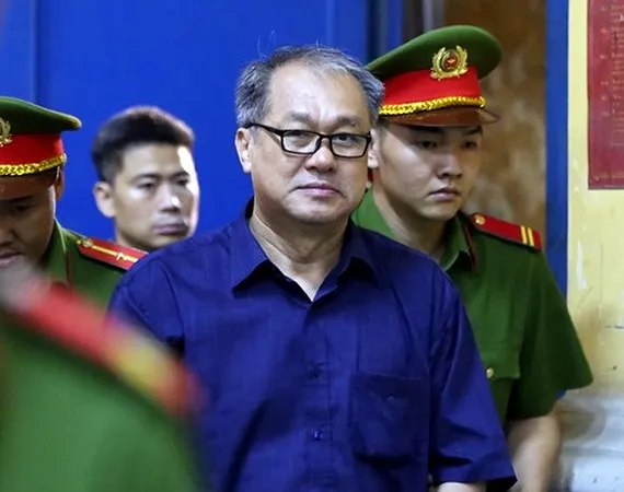 Tuyên y án bị cáo Phạm Công Danh 30 năm tù