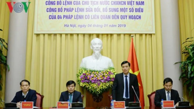 Họp báo công bố Lệnh của Chủ tịch nước. Ảnh: VOV