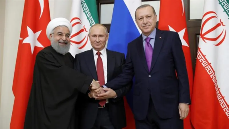 Tổng thống Iran Hassan Rouhani, Tổng thống Nga Vladimir Putin và Tổng thống Thổ Nhĩ Kỳ Tayyip Erdogan (từ trái qua phải). Ảnh: Reuters