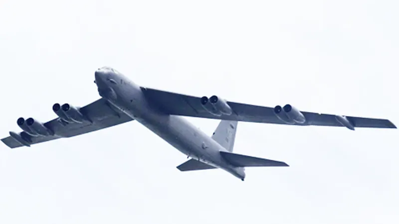 Máy bay ném bom B-52 của Mỹ. Ảnh: Reuters