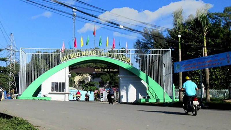 Trong khuôn viên Trường Đại học Nông Lâm TPHCM