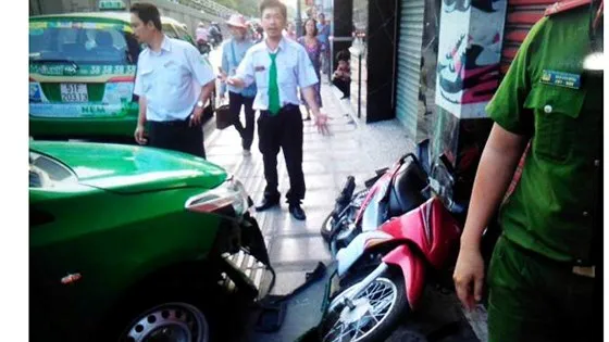 Tuyên dương 9 tài xế trẻ, giỏi, an toàn, thân thiện