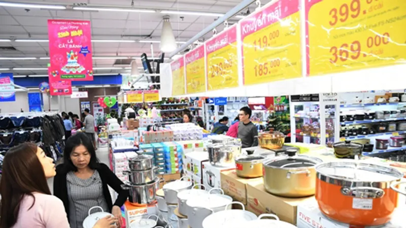 Chương trình giảm giá hàng Tết của Co.opmart giúp khách hàng mua sắm tiết kiệm