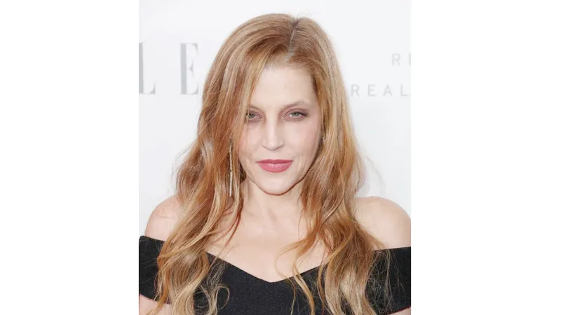 Lisa Marie Presley tại sự kiện Elle Women In Hollywood ở Los Angeles, California, Mỹ, ngày 16-10-2017. Ảnh: REX