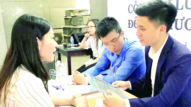 Doanh nghiệp săn tìm nhân sự pháp lý