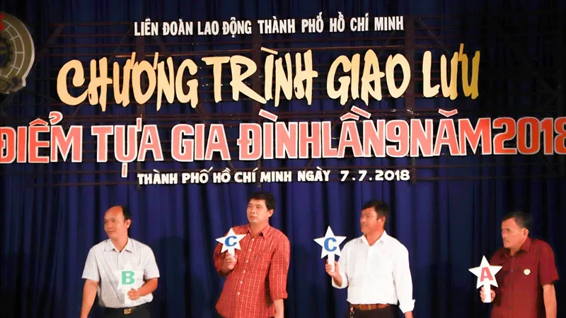 Tuyên dương 61 gia đình hạnh phúc tiêu biểu