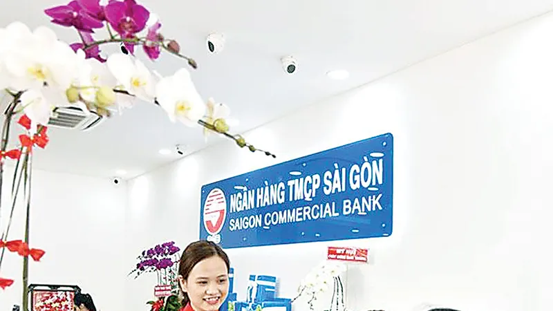 SCB dành tặng hàng trăm phần quà cho các khách hàng nhân dịp khai trương