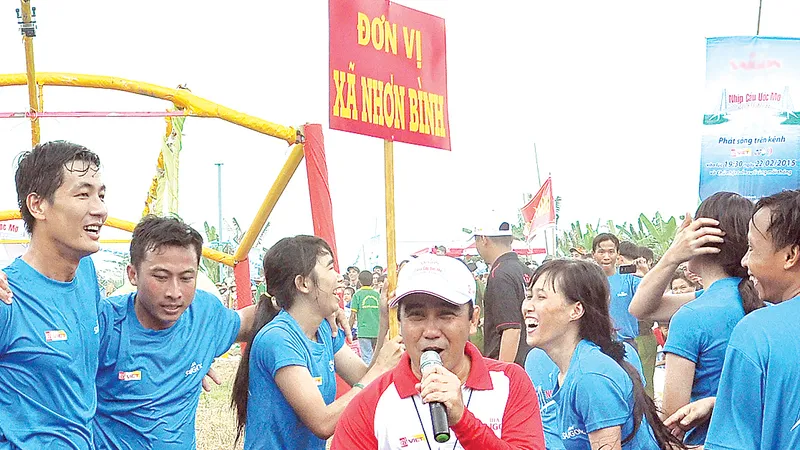 Quyền Linh - MC gắn liền với các chương trình thiện nguyện