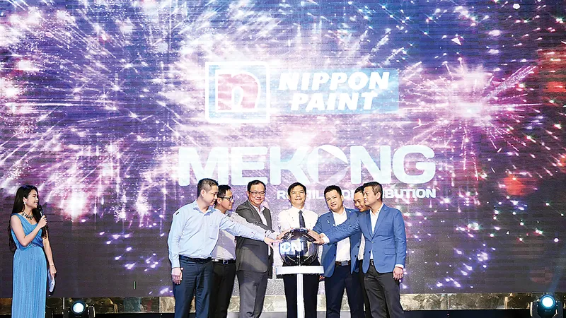 Mekong Retail & Distribution phân phối độc quyền Nippon Paint Việt Nam ở ĐBSCL